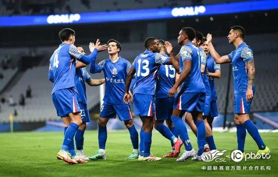 特鲁瓦降级警报拉响,最后五轮需奇迹翻身    特鲁瓦降级警报拉响,最后五轮需奇迹翻身